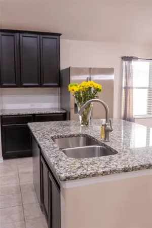$374,900 | 734 Oyster Creek, Buda, TX 78610