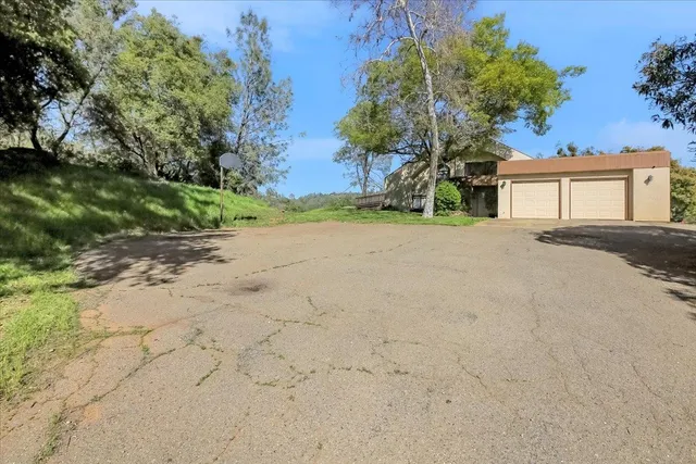 $430,000 | 7176 Cross Star Trail, Browns Valley, CA 95918