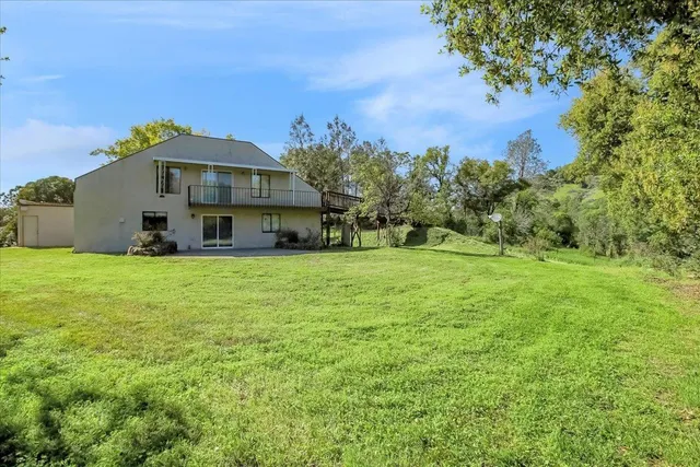 $430,000 | 7176 Cross Star Trail, Browns Valley, CA 95918