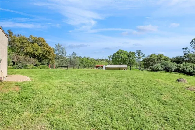 $430,000 | 7176 Cross Star Trail, Browns Valley, CA 95918