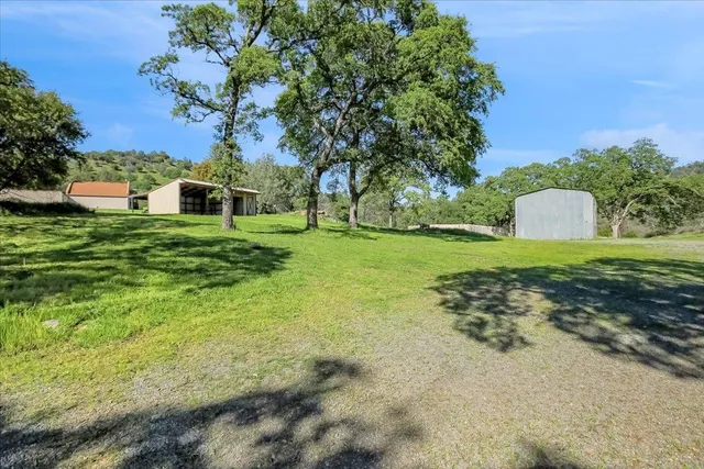 $430,000 | 7176 Cross Star Trail, Browns Valley, CA 95918