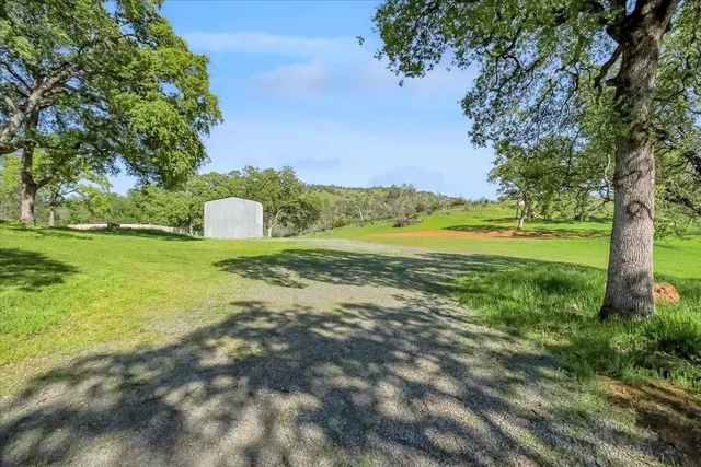 $430,000 | 7176 Cross Star Trail, Browns Valley, CA 95918