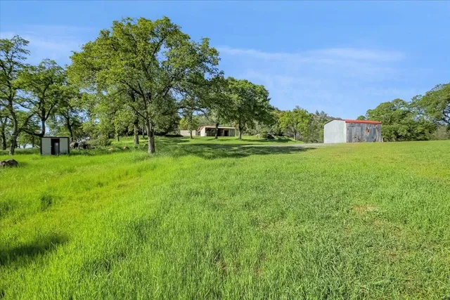 $430,000 | 7176 Cross Star Trail, Browns Valley, CA 95918