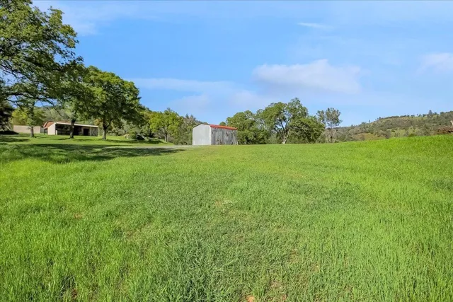 $430,000 | 7176 Cross Star Trail, Browns Valley, CA 95918