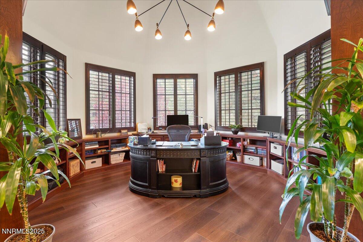 5945 Chambery Circle Reno, NV 89511 - Photo 30 of 62 a living room with furniture and a large window