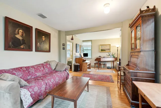 $350,000 | 20 Highway 113, Chelsea, VT 05038