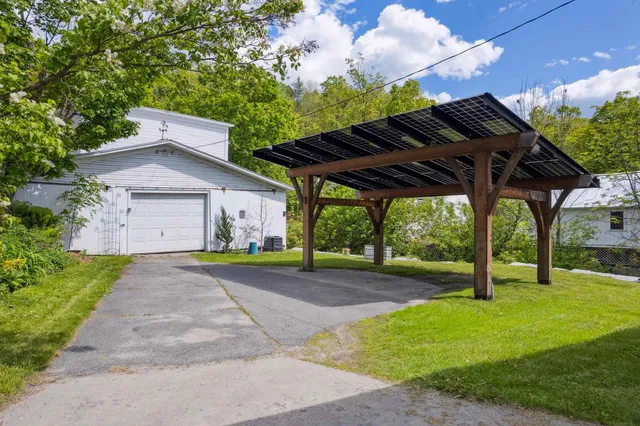 $350,000 | 20 Highway 113, Chelsea, VT 05038