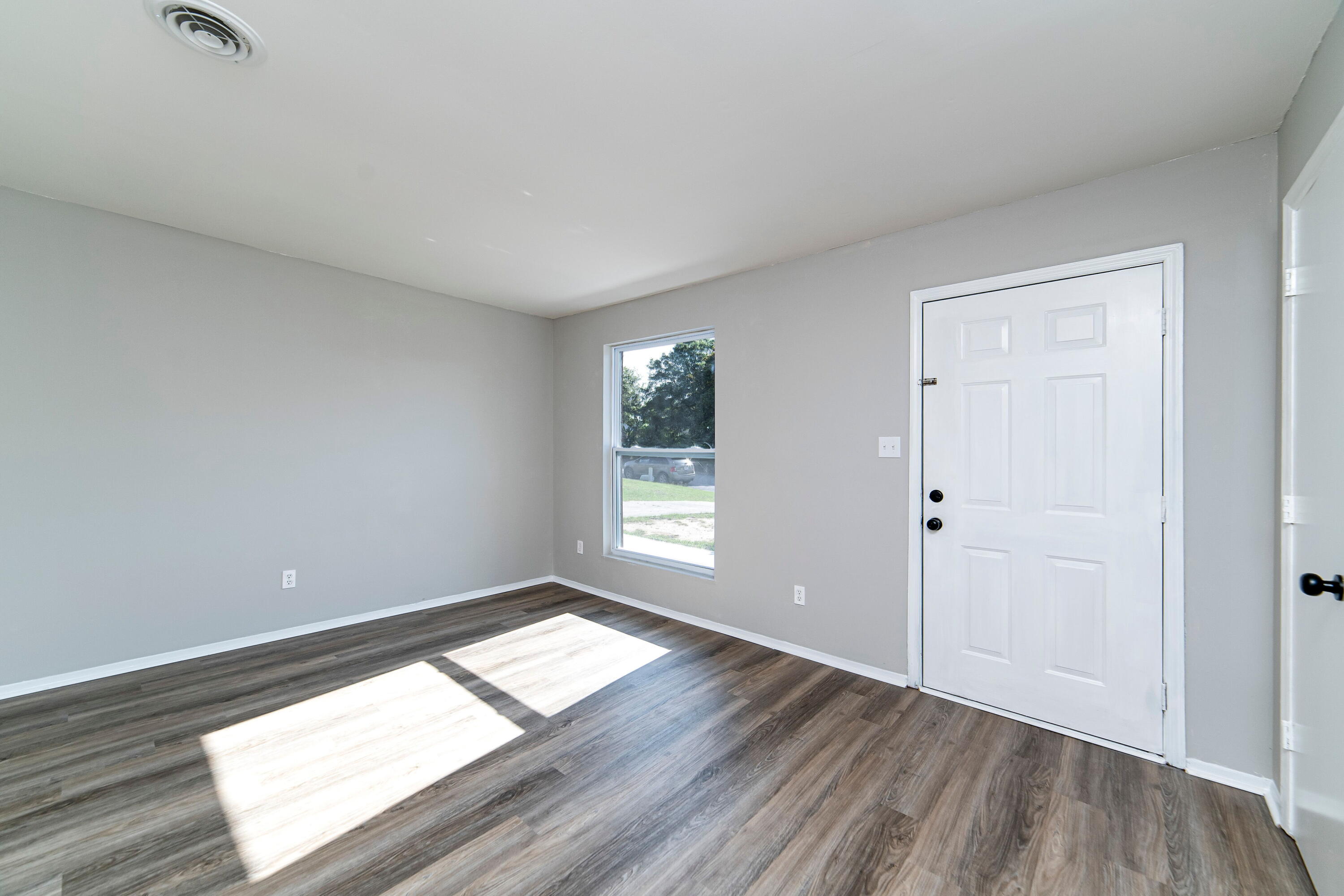 4199 Kevin Road Hephzibah, GA 30815 - Photo 3 of 23 003-original-photo