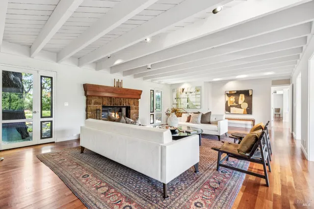 $5,950,000 | 5768 Silverado Trail, Napa, CA 94558