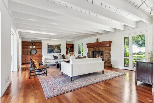 $5,295,000 | 5768 Silverado Trail, Napa, CA 94558