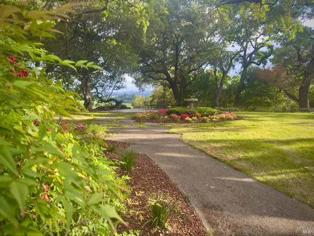 $5,950,000 | 5768 Silverado Trail, Napa, CA 94558