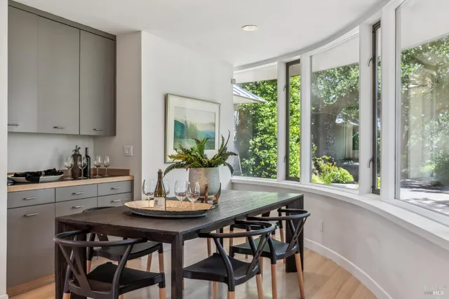 $5,950,000 | 5768 Silverado Trail, Napa, CA 94558