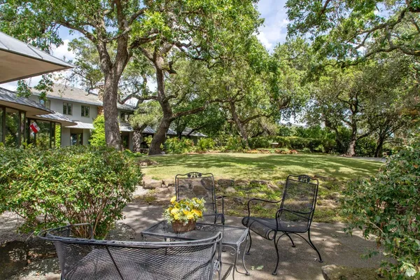 $5,295,000 | 5768 Silverado Trail, Napa, CA 94558