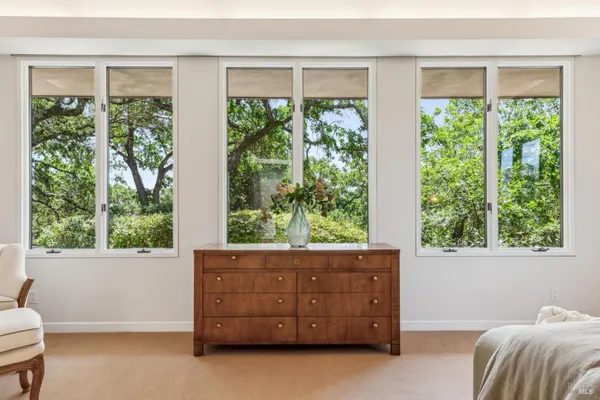 $5,295,000 | 5768 Silverado Trail, Napa, CA 94558