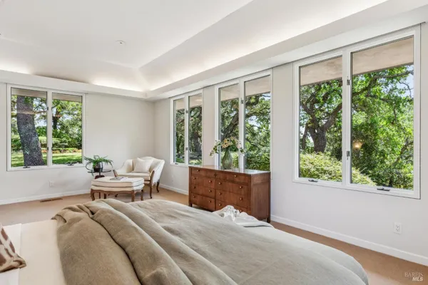 $5,295,000 | 5768 Silverado Trail, Napa, CA 94558