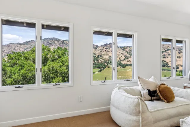 $5,950,000 | 5768 Silverado Trail, Napa, CA 94558