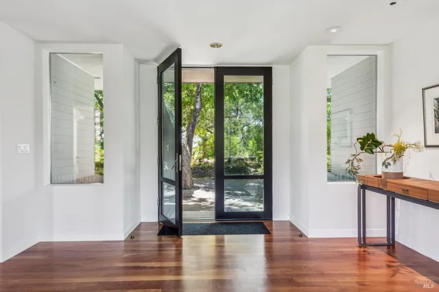 $5,950,000 | 5768 Silverado Trail, Napa, CA 94558