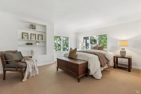 $5,295,000 | 5768 Silverado Trail, Napa, CA 94558