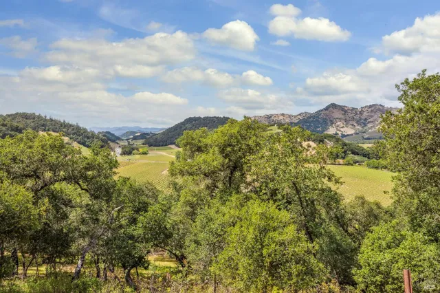 $5,950,000 | 5768 Silverado Trail, Napa, CA 94558