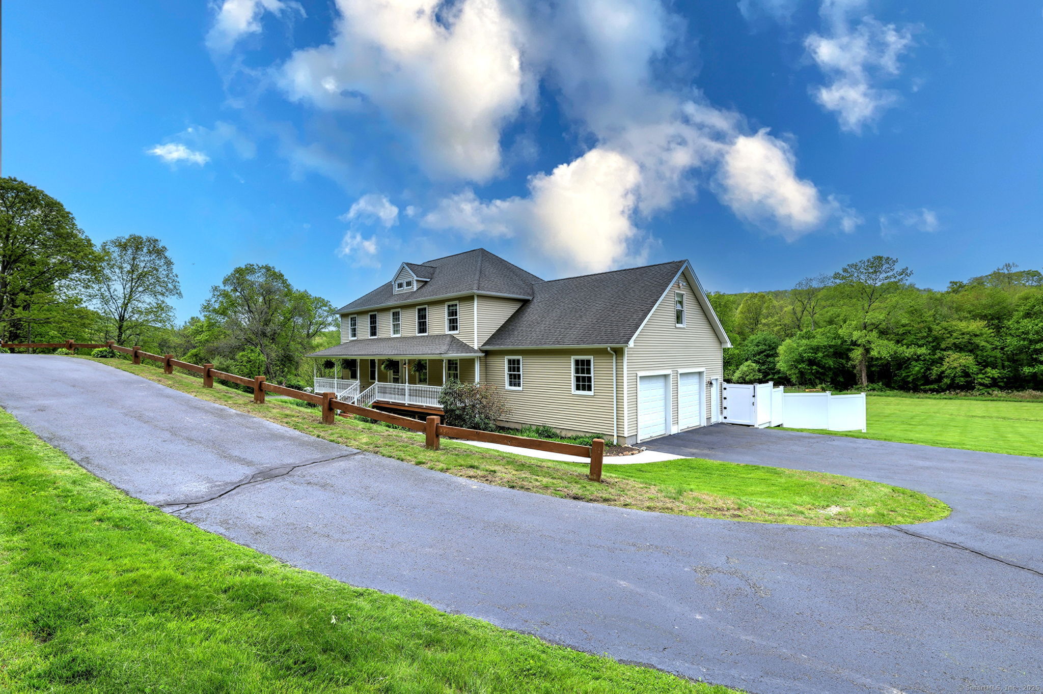 581 Chestnut Tree Hill Road Oxford, CT 06478 - Photo 1 of 1 Tranquil Country Home Awaits you!