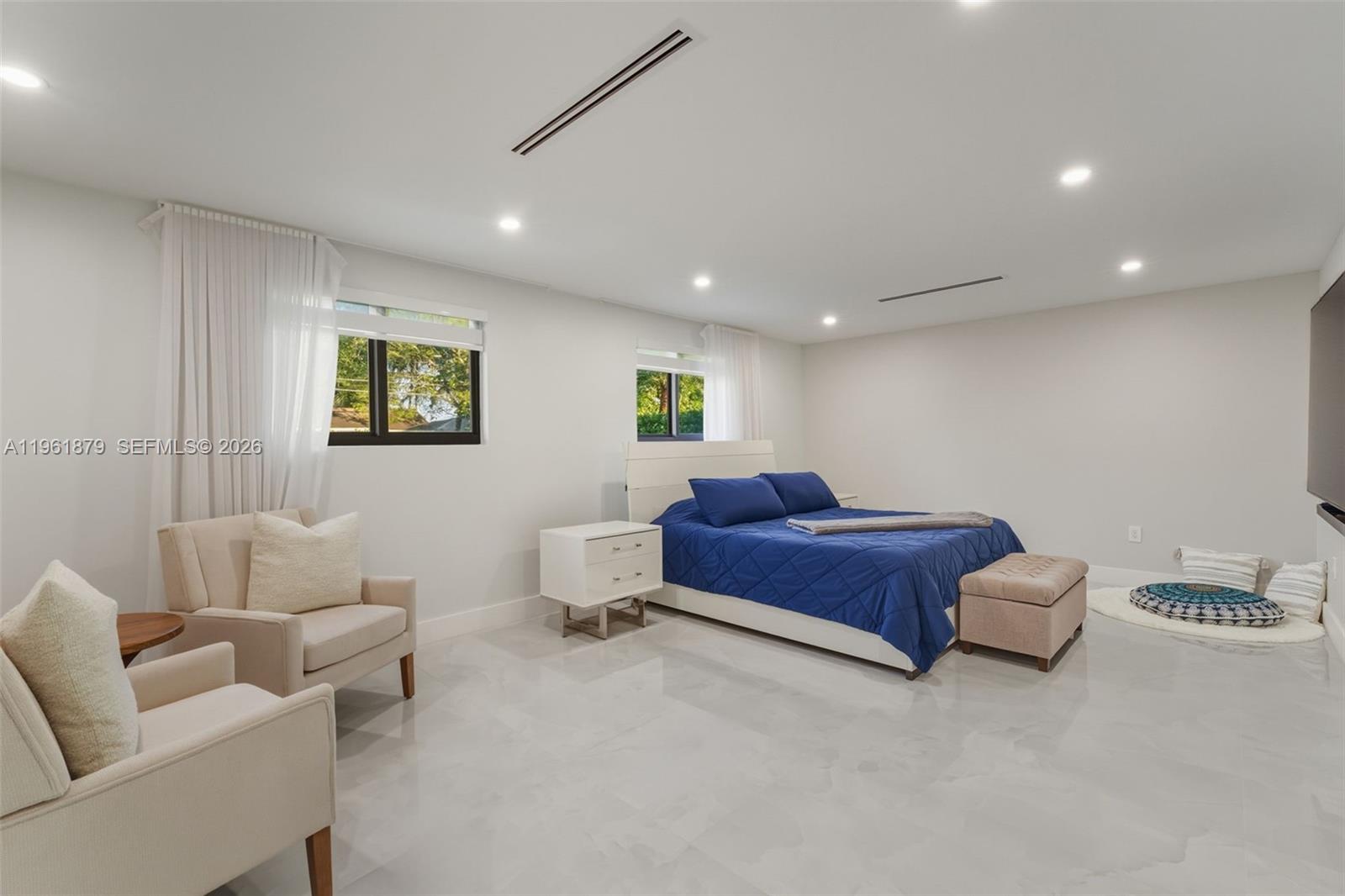 2825 Southwest 79th Court Miami, FL 33155 - Photo 13 of 27