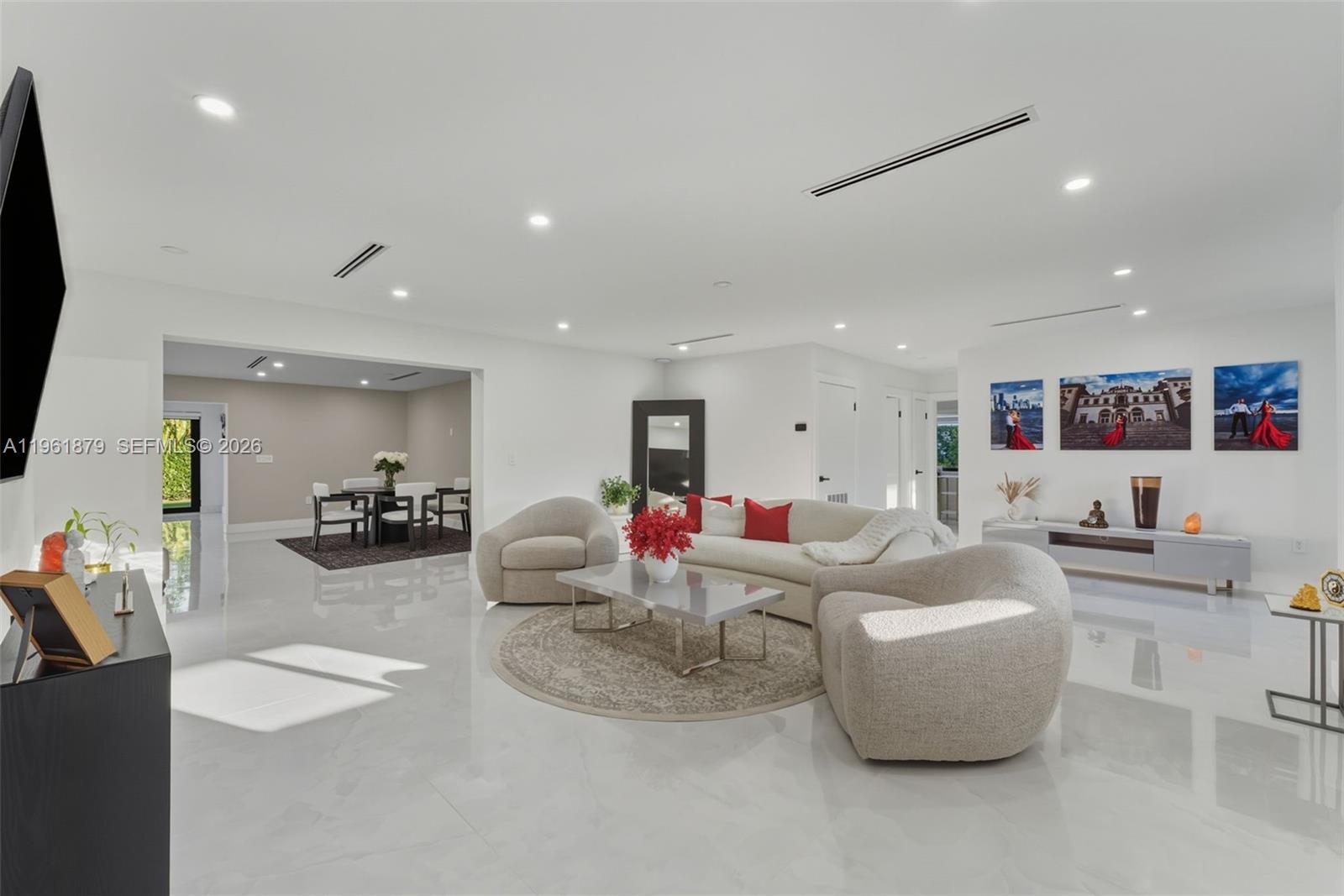 2825 Southwest 79th Court Miami, FL 33155 - Photo 4 of 27