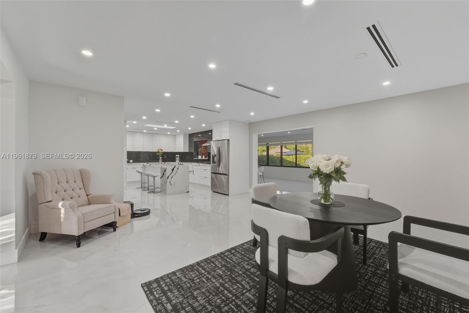 2825 Southwest 79th Court Miami, FL 33155 - Photo 7 of 27