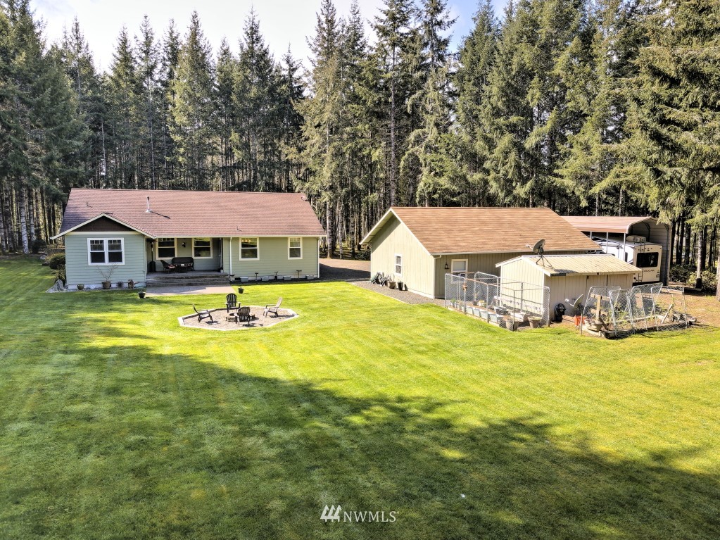 621 Southeast Phillips Road Shelton, WA 98584 - Photo 5 of 39 Gallery Image 5