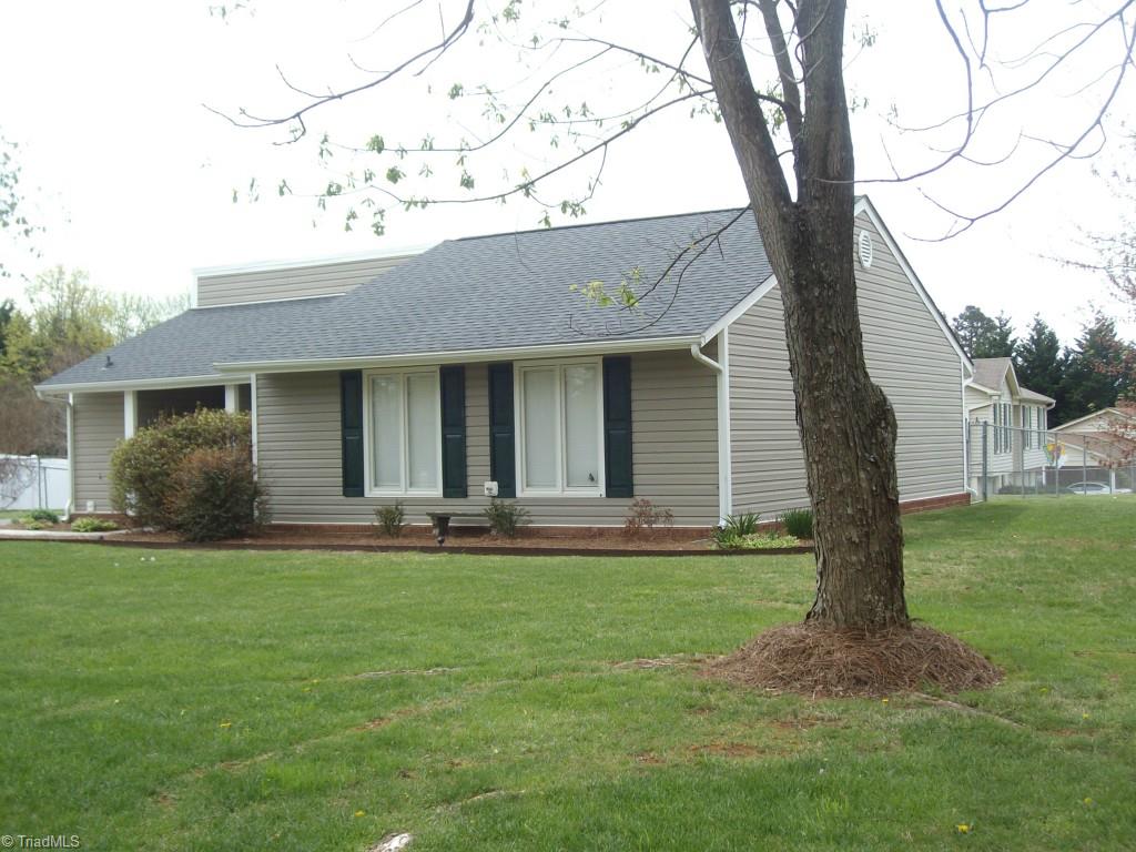699 West Dalton Road King, NC 27021 - Photo 2 of 24