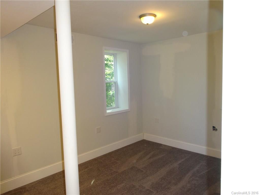 1777 Lane Road Mount Holly, NC 28120 - Photo 10 of 24 Gallery Image 10