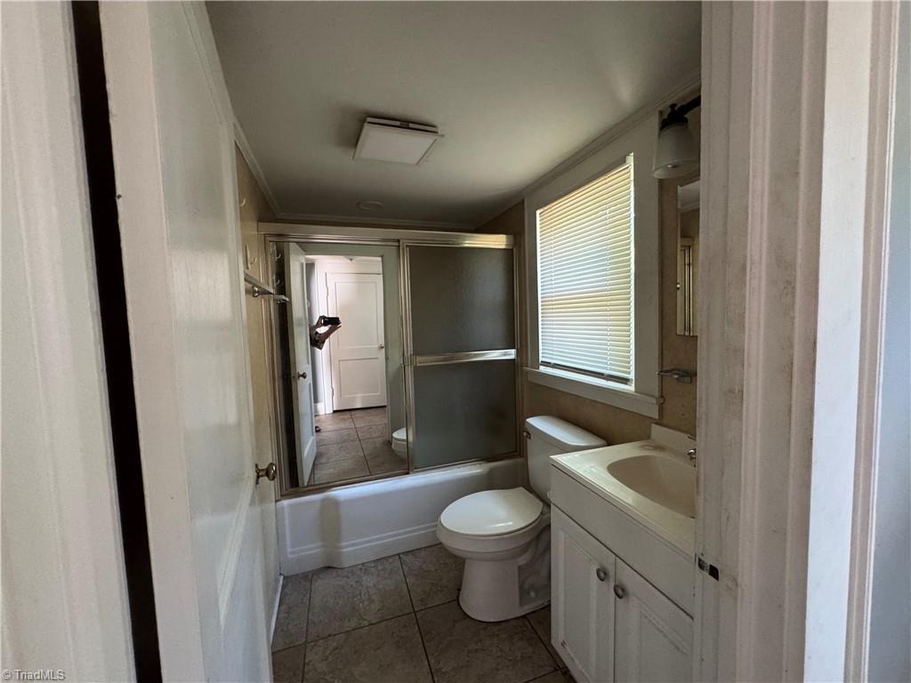 1728 Sharpe Road Burlington, NC 27217 - Photo 5 of 8