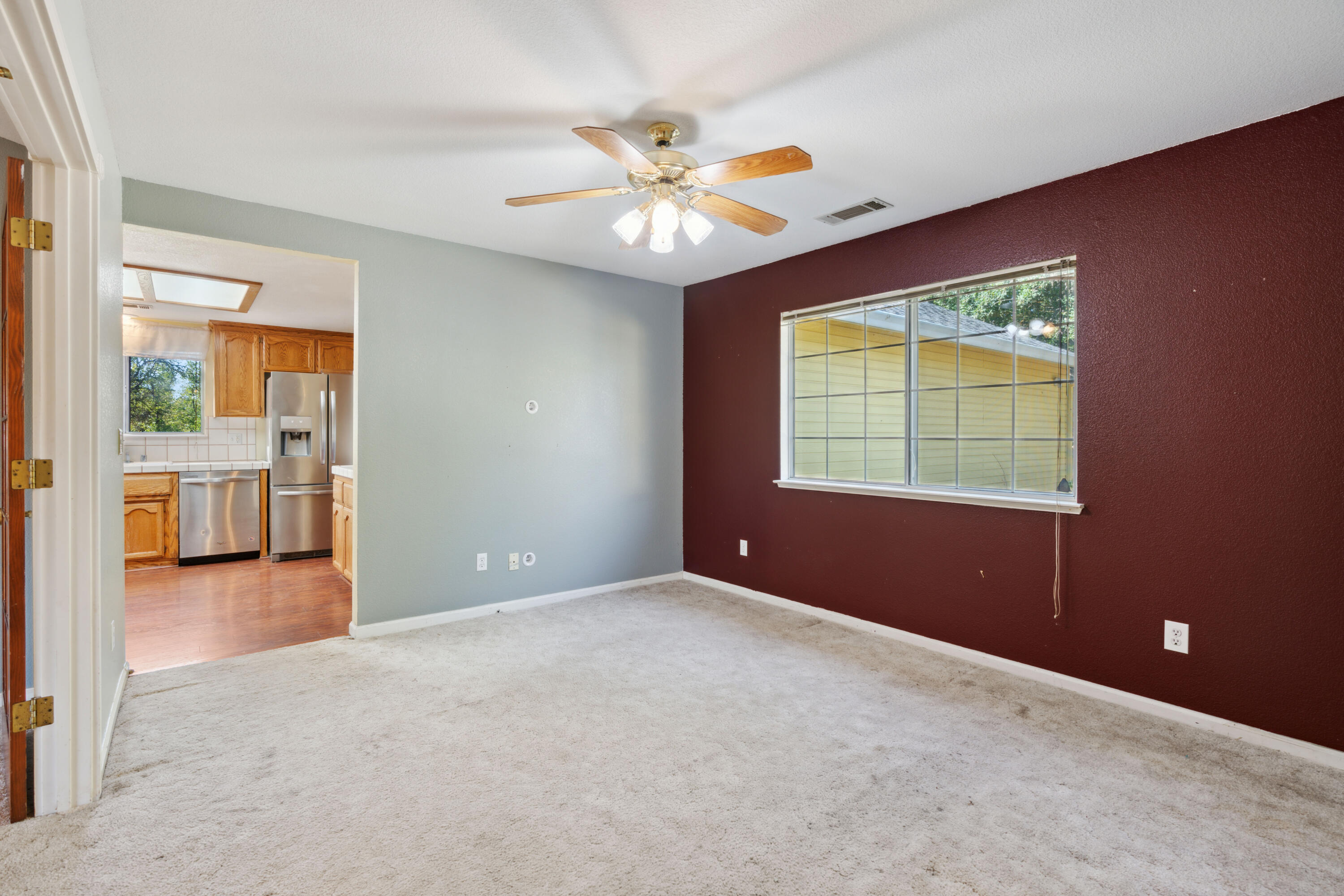 11621 Sonora Trail Redding, CA 96003 - Photo 15 of 56 EZZ09042