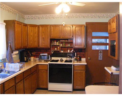 295 West Jefferson Road Butler, PA 16002 - Photo 4 of 18 Kitchen.