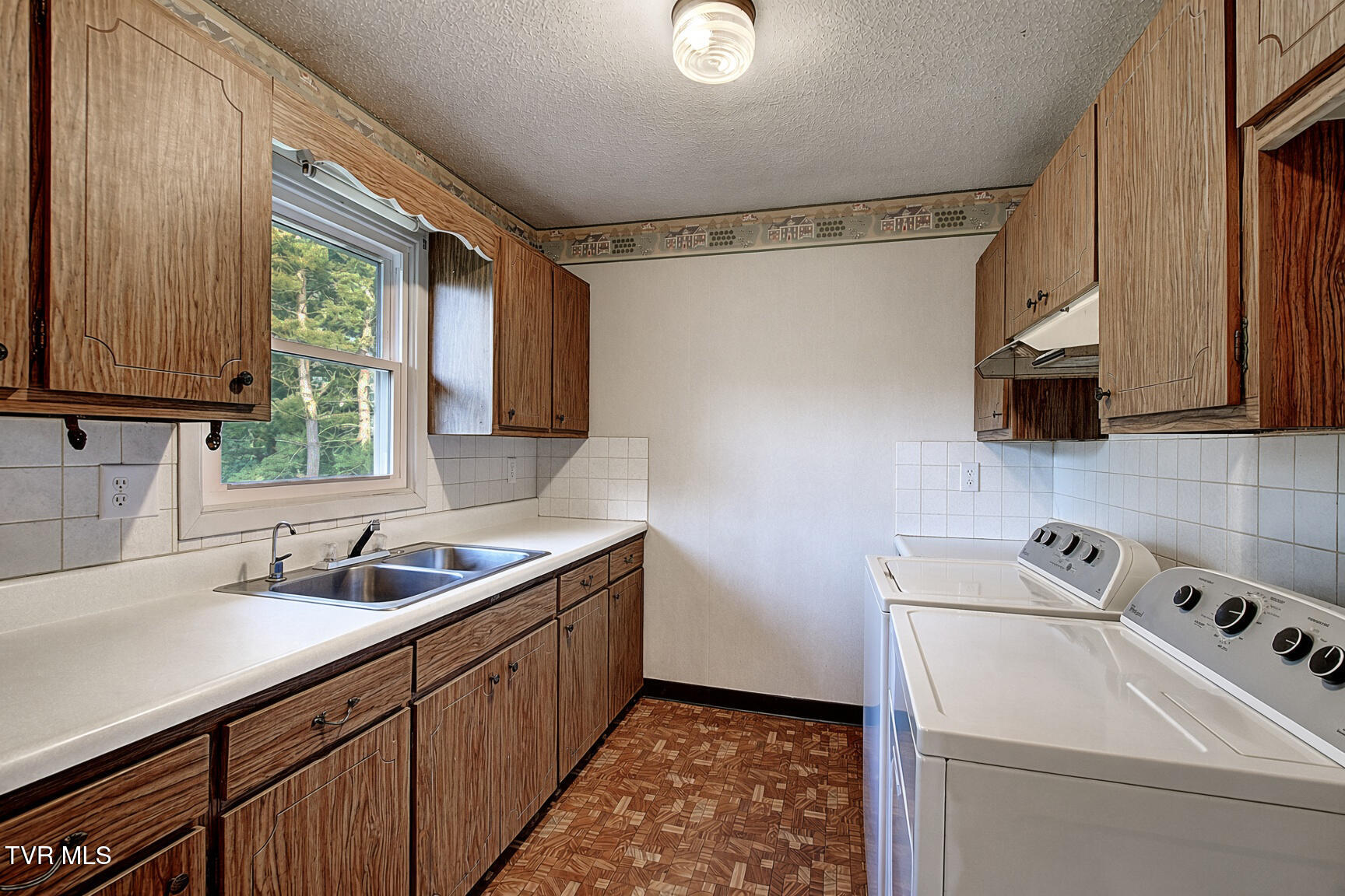 119 Evergreen Road Jonesborough, TN 37659 - Photo 30 of 45 DSC_0343And8more