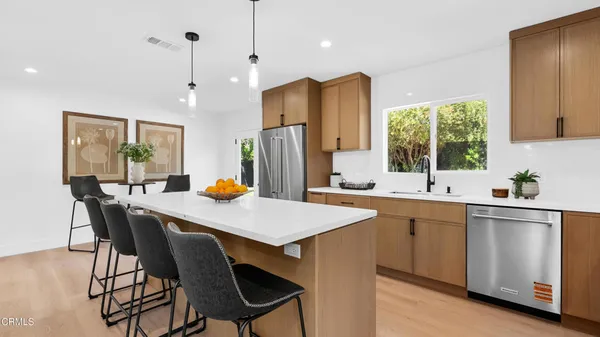 $1,399,000 | 2283 Northpark Street, Thousand Oaks, CA 91362