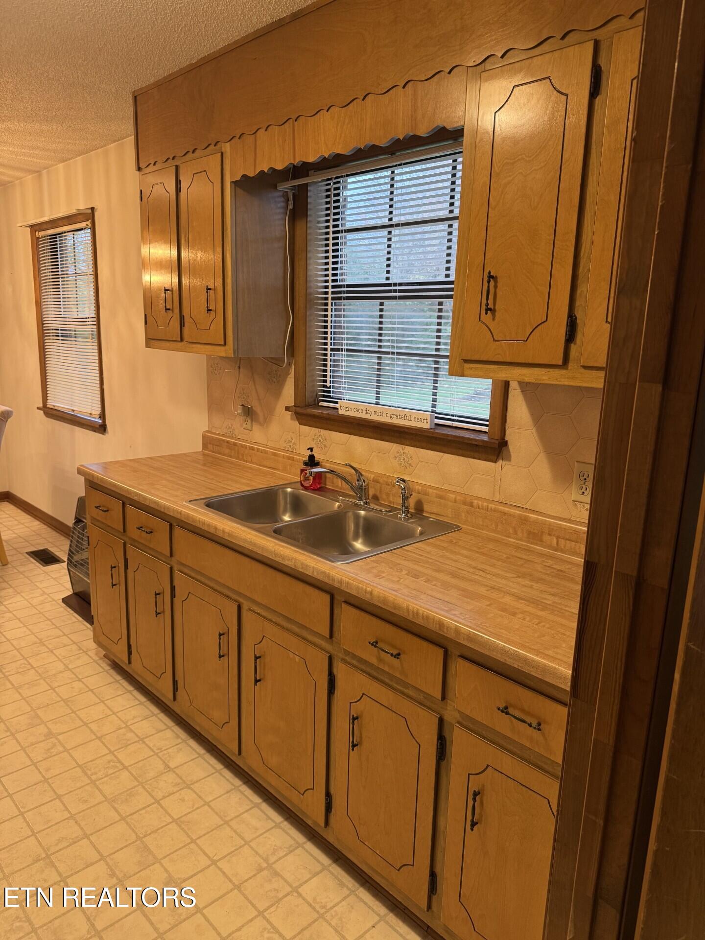 96 County Garage Road Crossville, TN 38555 - Photo 13 of 36 thumbnail_IMG_3899