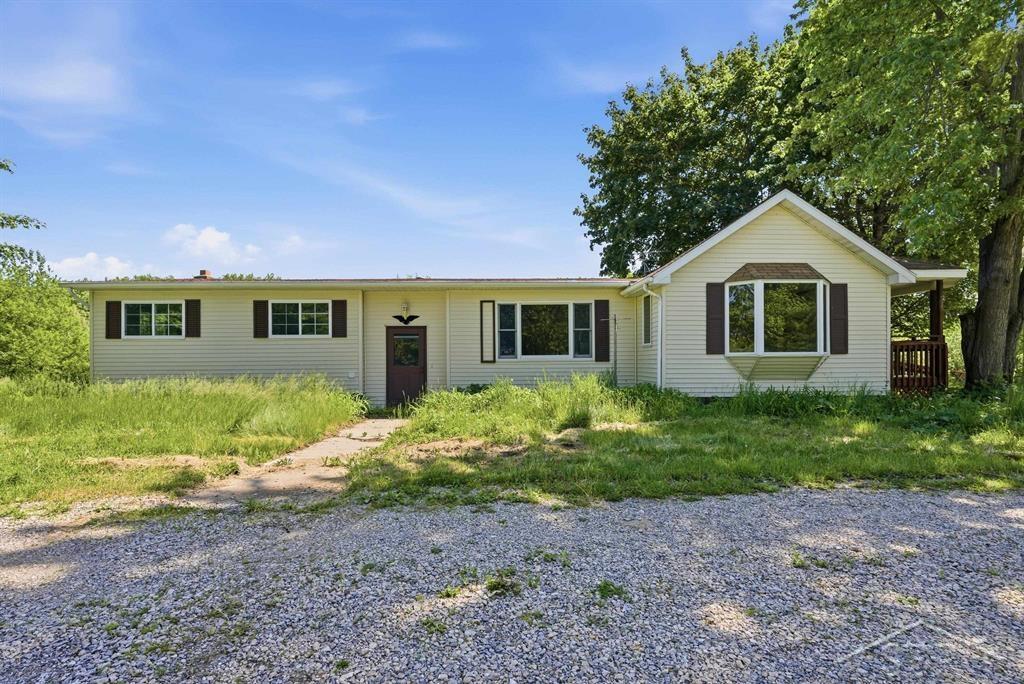 1777 West Pine River Road Breckenridge, MI 48615 - Photo 8 of 27