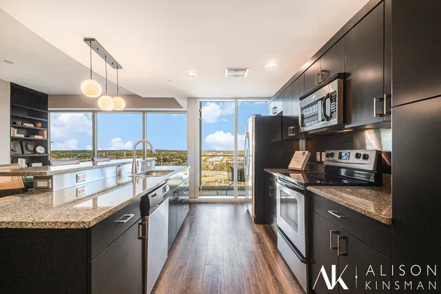 $460,000 | 335 Bridge Street Northwest, Unit 1003, Grand Rapids, MI 49504