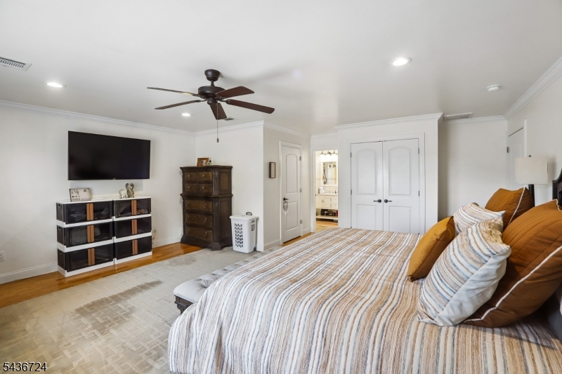 230 Birchwood Road Linden, NJ 07036 - Photo 11 of 27