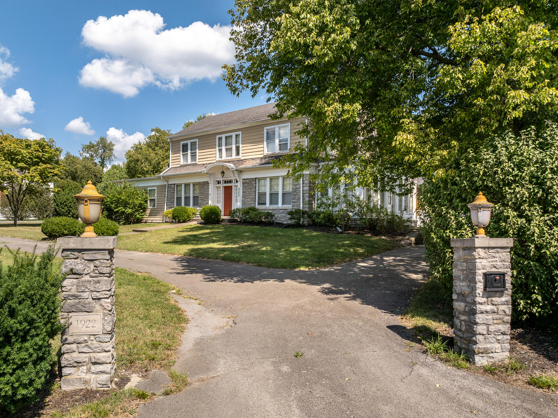 1922 Nicholasville Road Lexington, KY 40503 - Photo 3 of 42 1922 Nicholasville Rd-1