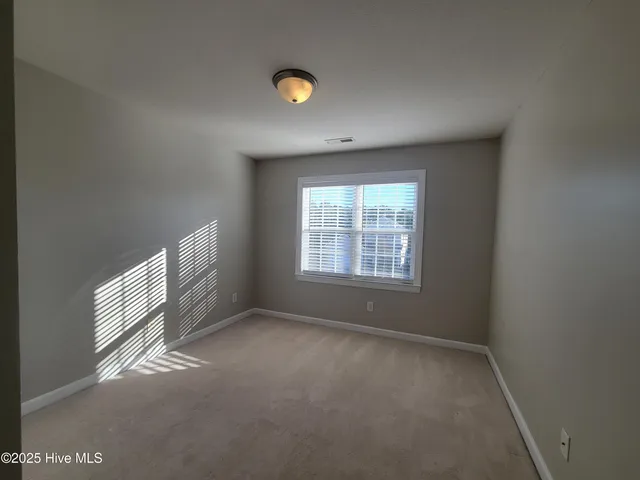 $1,745 | 304 Brunswick Drive, Jacksonville, NC 28546