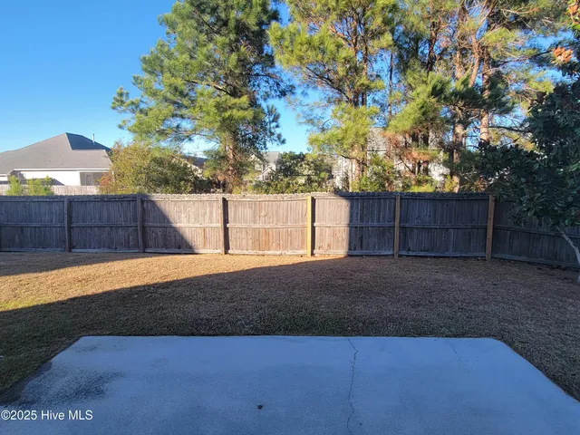 $1,745 | 304 Brunswick Drive, Jacksonville, NC 28546