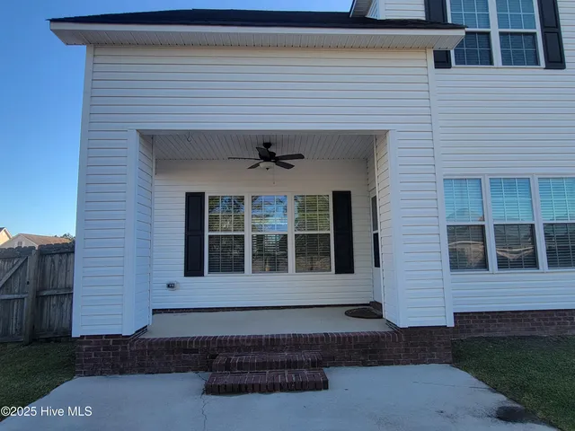 $1,745 | 304 Brunswick Drive, Jacksonville, NC 28546