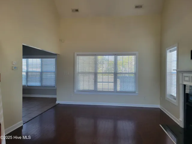 $1,745 | 304 Brunswick Drive, Jacksonville, NC 28546