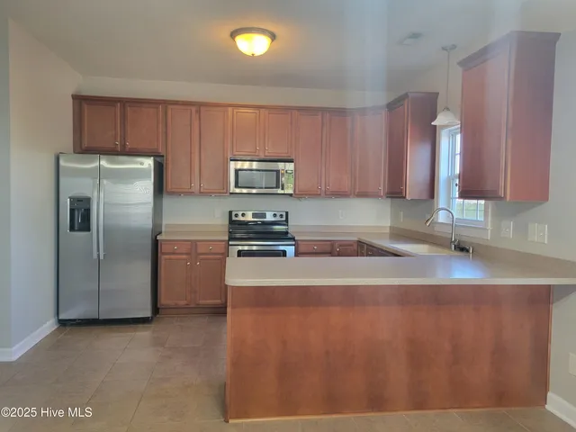 $1,745 | 304 Brunswick Drive, Jacksonville, NC 28546