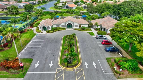 $699,000 | 7558 Ironbridge Circle, Delray Beach, FL 33446