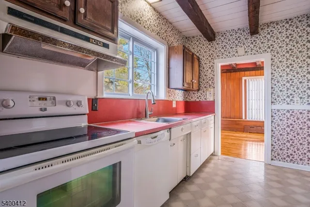 $2,500 | 423 Country Club Road, Bridgewater, NJ 08807