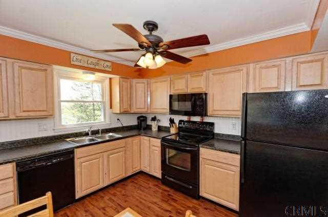 100 Forts Ferry Road Colonie, NY 12110 - Photo 4 of 22 Photo 4