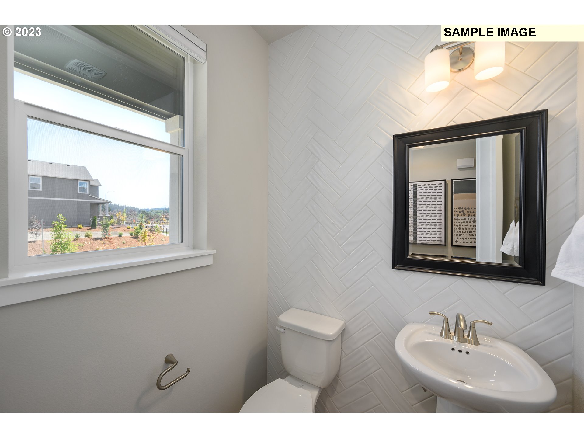 725 North Russet Place, Unit 192 Ridgefield, WA 98642 - Photo 17 of 32