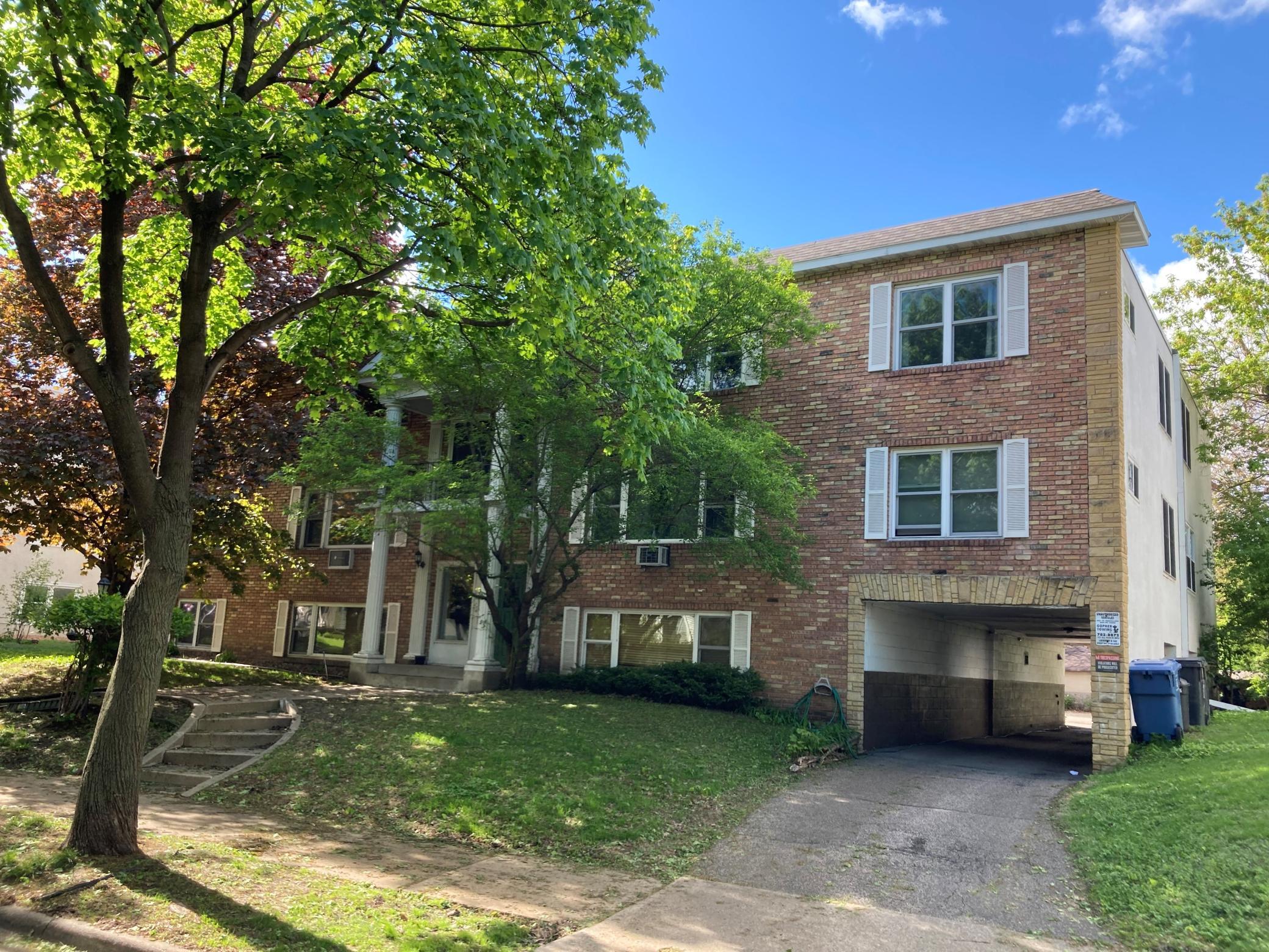 415 Ridgewood Avenue, Unit 103 Minneapolis, MN 55403 - Photo 3 of 20